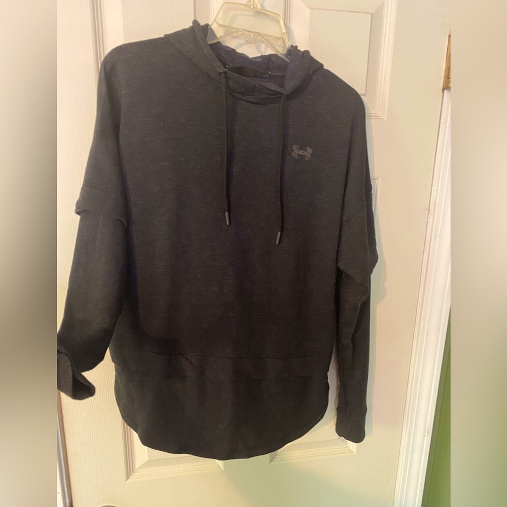 Under Armour Black Hoodie Sweatshirt loose size small